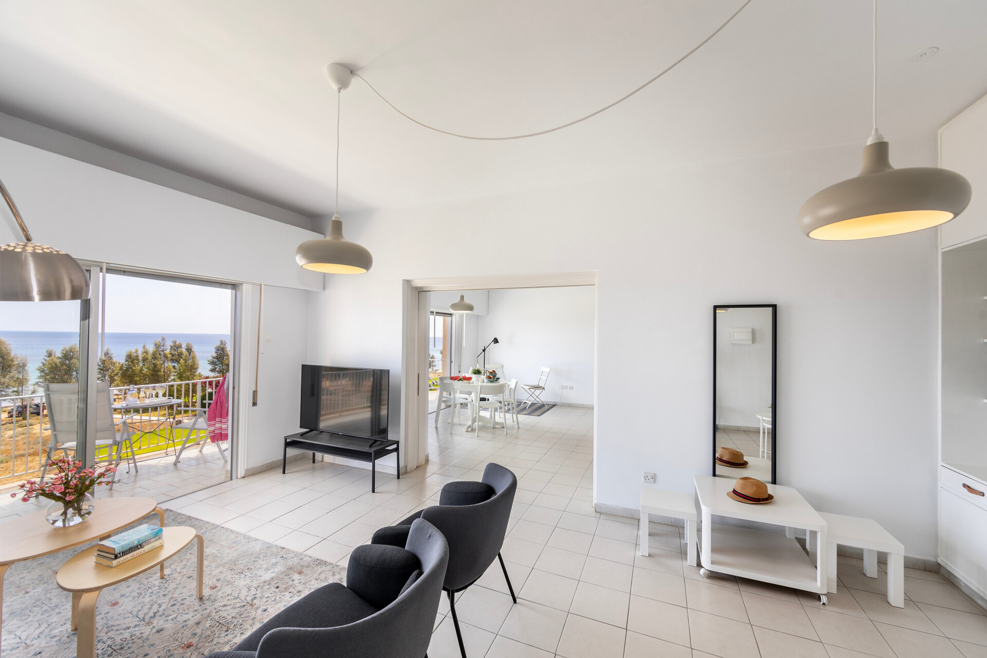 Moderne H2O Suite in der Nähe des Strandes von Ayia Triada