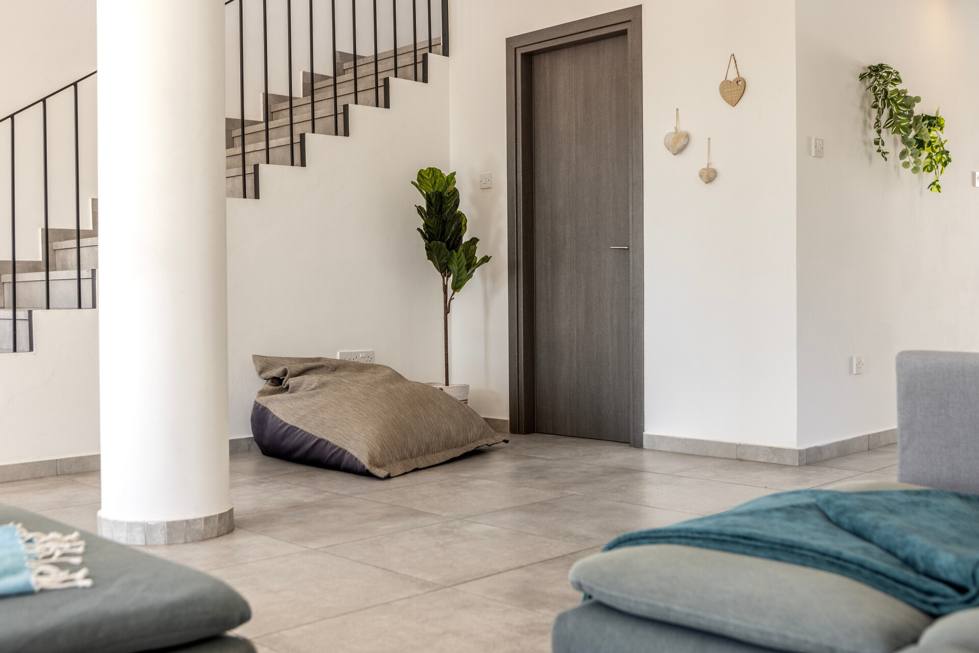 Elegante Villa in Ayia Napa mit privatem Garten, 1395