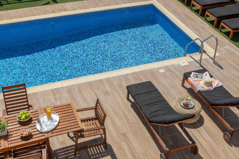 Elegante Villa in Ayia Napa mit privatem Garten, 1395