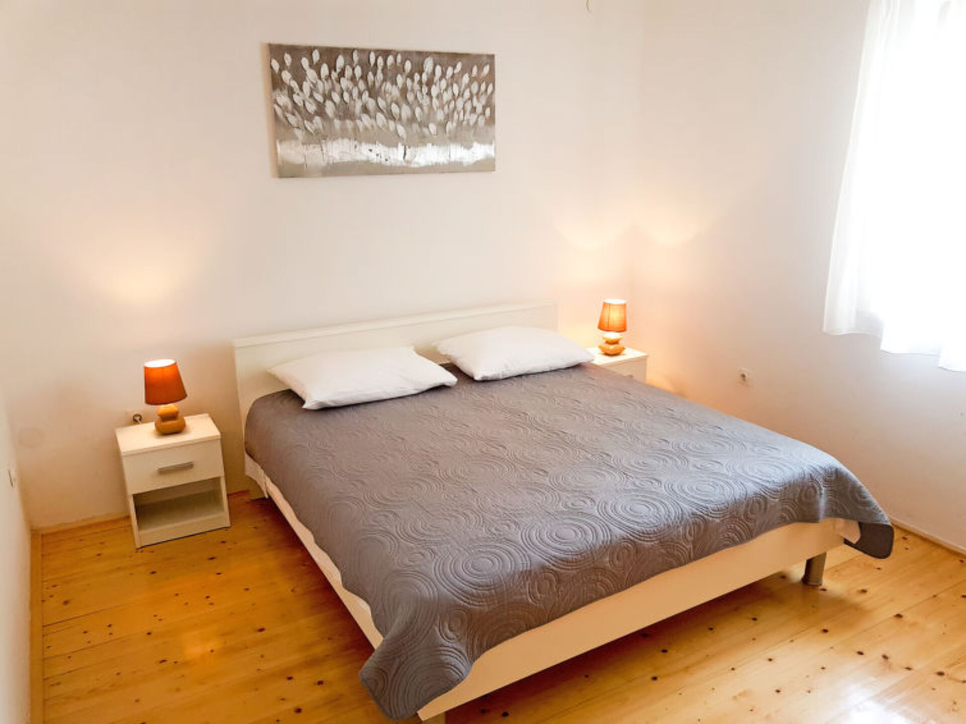 Geräumiger Rückzugsort auf zwei Ebenen mit privatem Pool und Terrassen in der Nähe von Biograd na Moru – Villa 1001