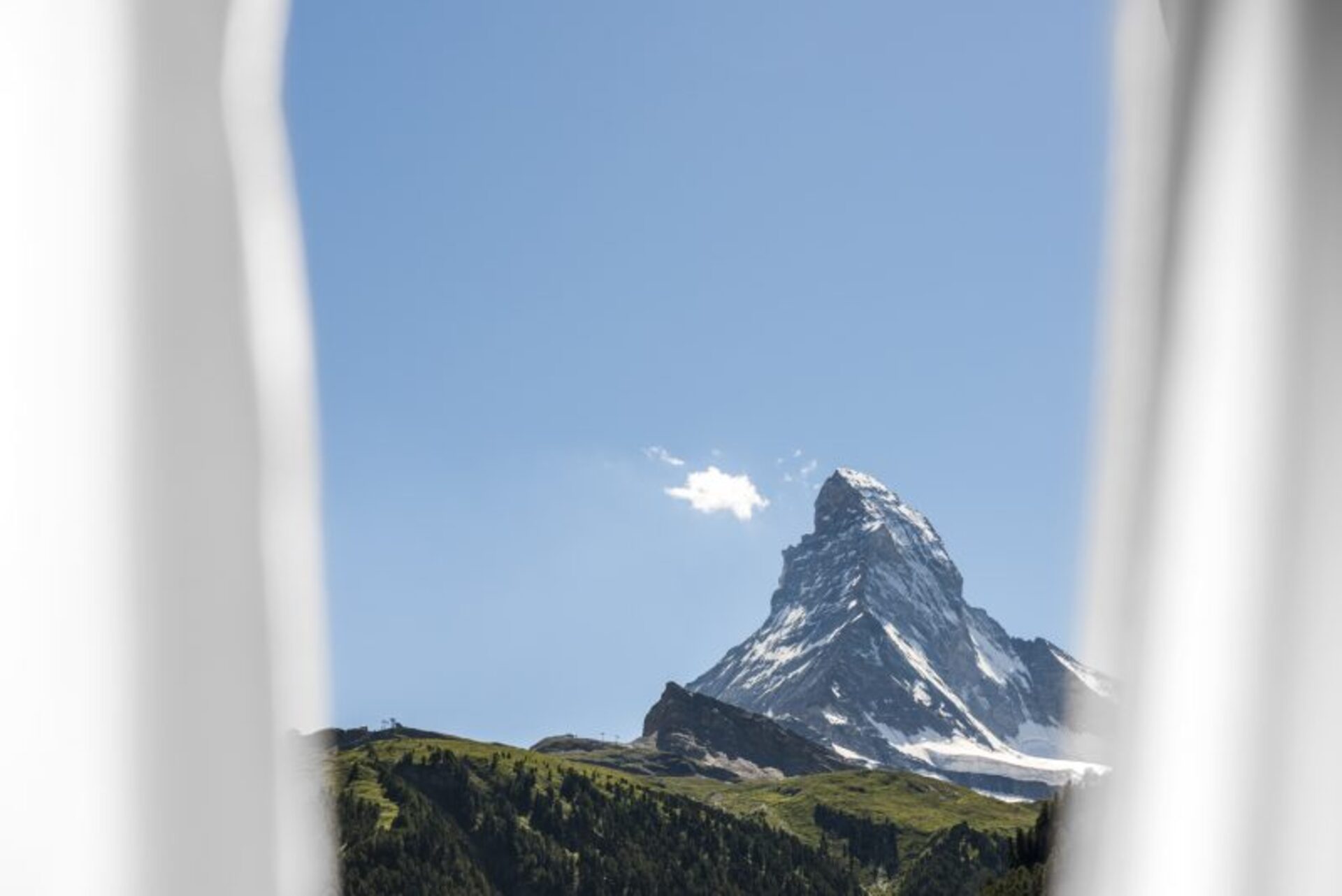 Ein ruhiger Alpenurlaub mit Blick auf das Matterhorn 1017