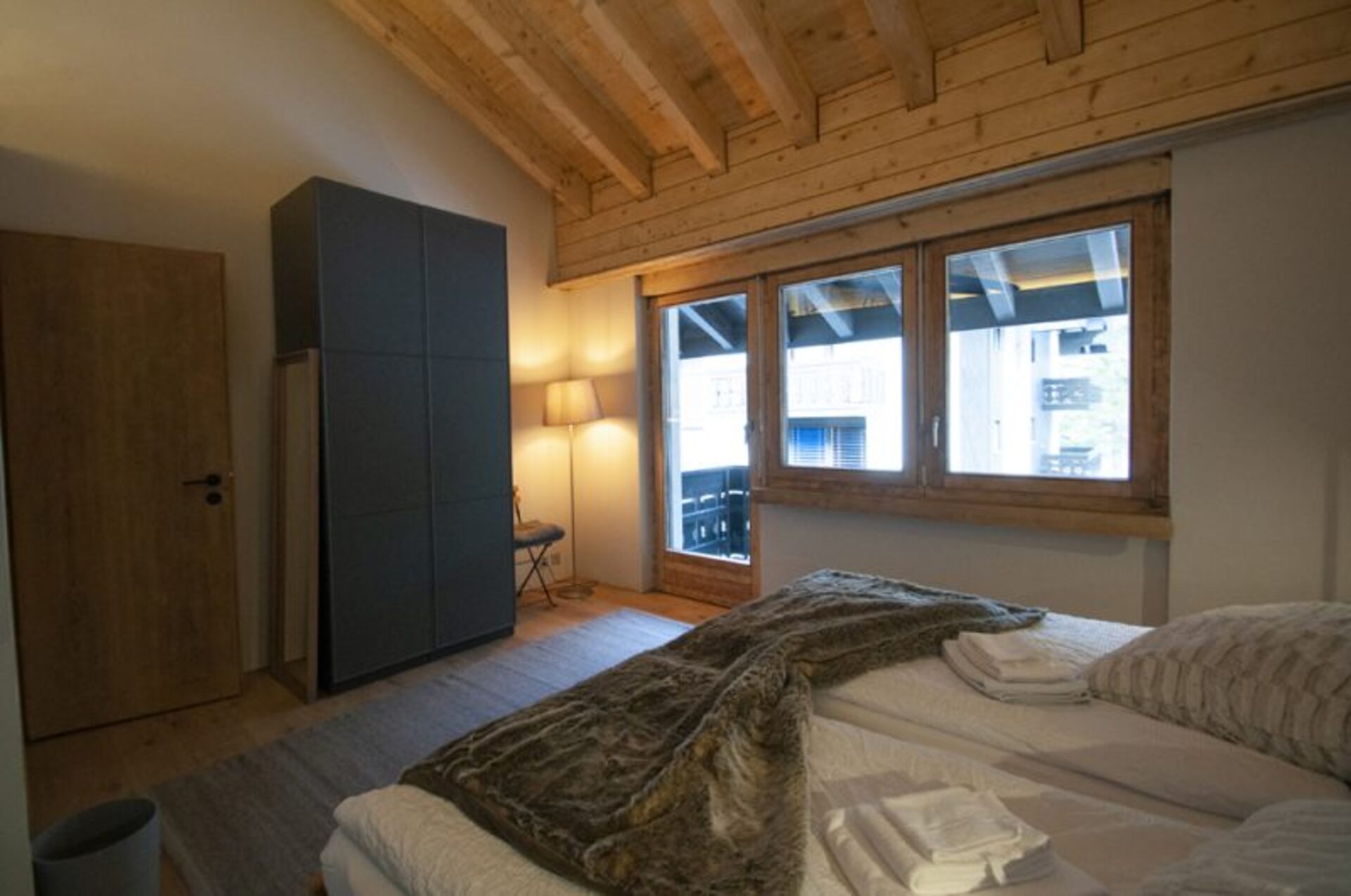 Alpine Eleganz mit Matterhornblick, Walliser Chalet 1022