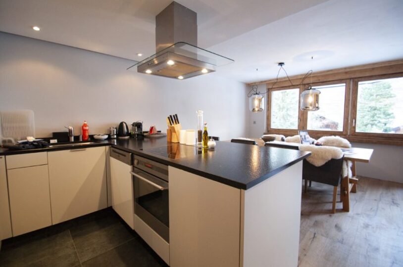 Alpine Eleganz mit Matterhornblick, Walliser Chalet 1022
