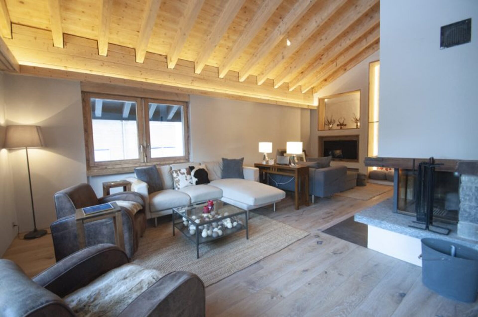 Alpine Eleganz mit Matterhornblick, Walliser Chalet 1022