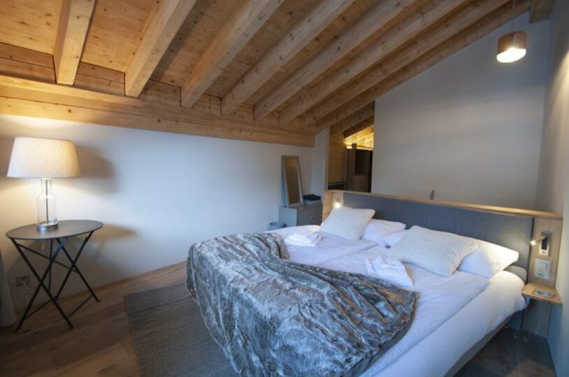 Alpine Eleganz mit Matterhornblick, Walliser Chalet 1022
