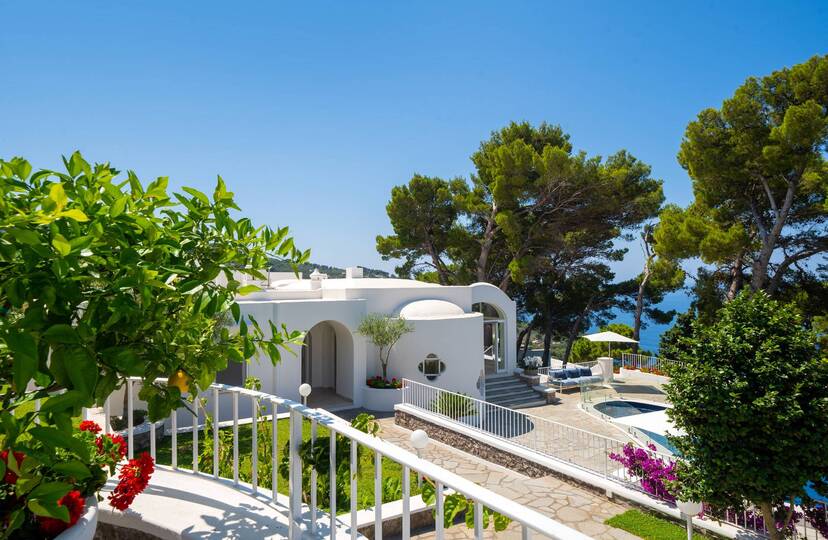 Entfliehen Sie dem puren Capri-Luxus – Capri Villa 1006