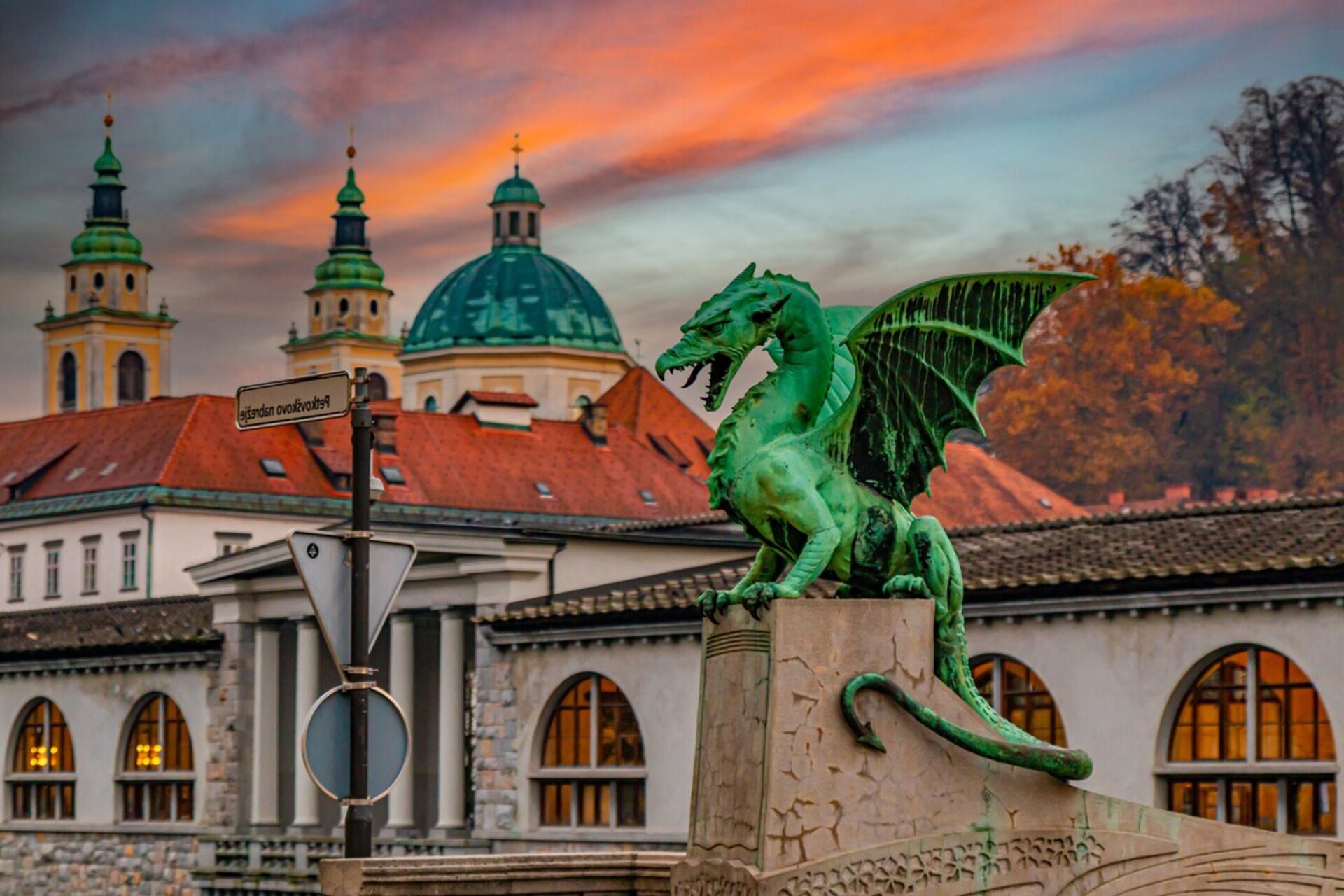 Luxus in perfekter Lage, Sežana Villa 1003