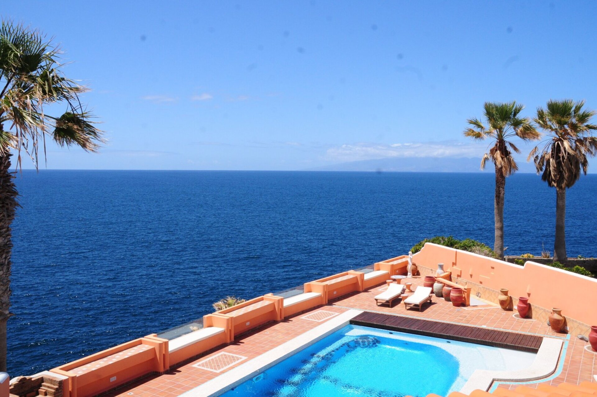 Entspannender Kurzurlaub auf den Kanarischen Inseln – Villa mit 5 Schlafzimmern, Canarias Villa 1046