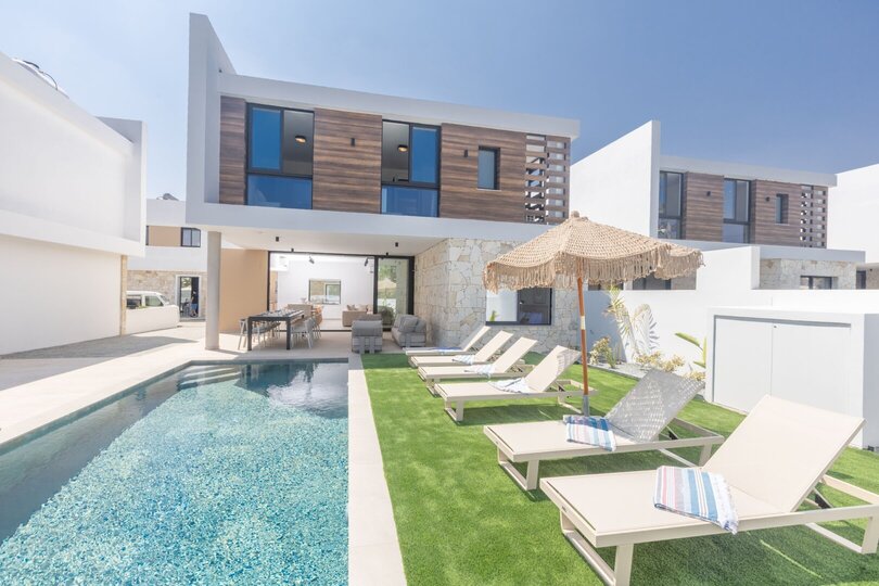 Luxuriöse 5-Schlafzimmer-Villa mit privatem Pool, Ayia Napa Villa 1104