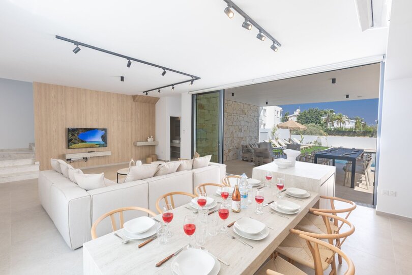 Luxuriöse 5-Schlafzimmer-Villa mit privatem Pool, Ayia Napa Villa 1104