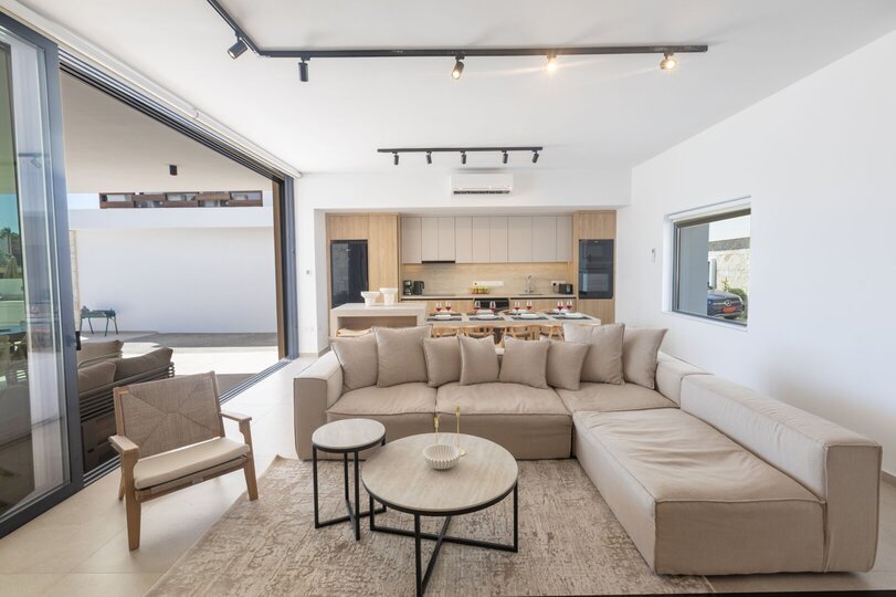 Familienfreundliche Villa mit Pool, Ayia Napa Villa 1105