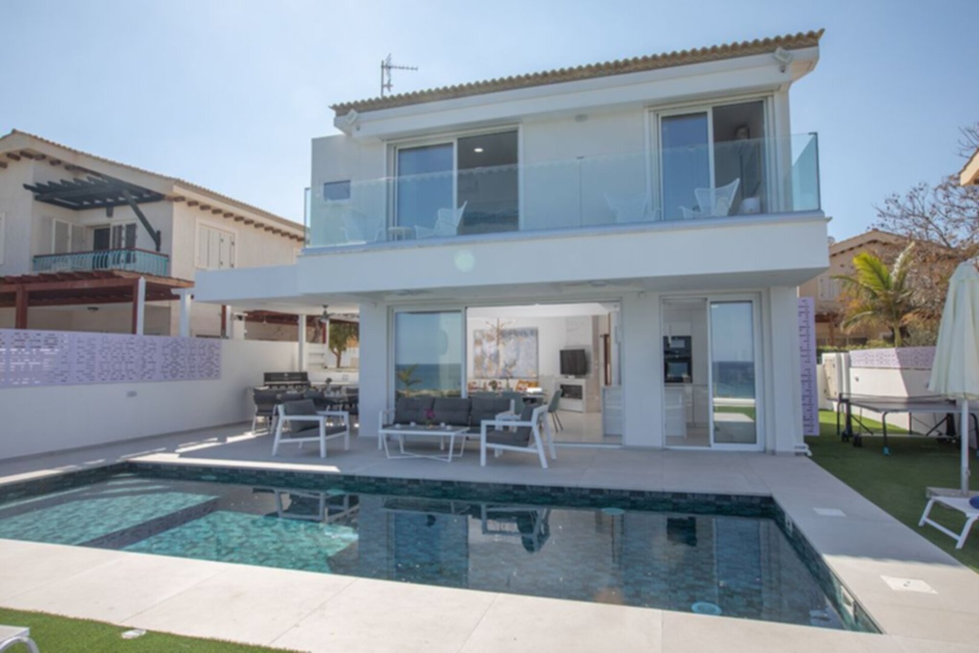 Moderne Villa mit Whirlpool und Grillplatz, Villa 1027 in Protaras