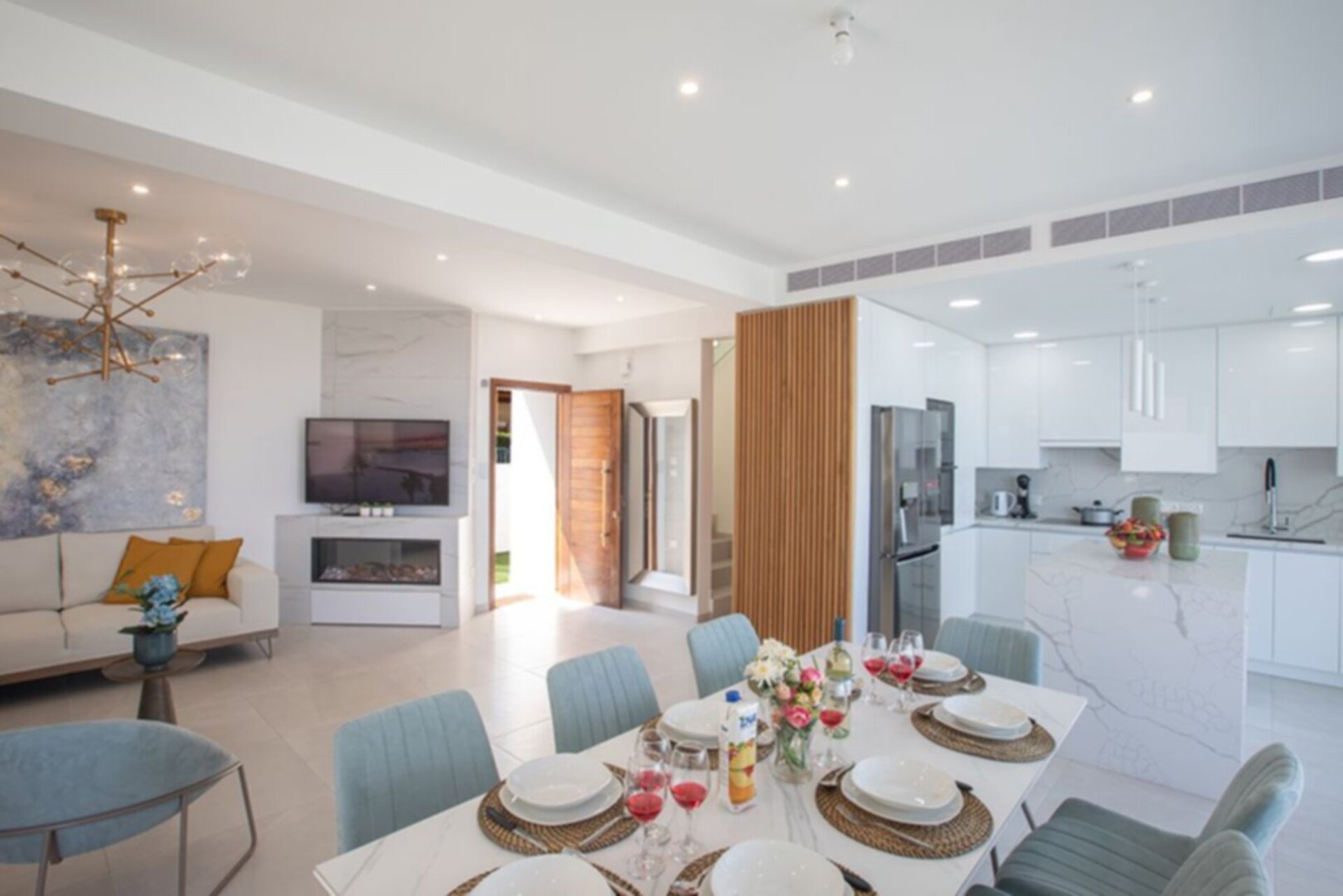 Moderne Villa mit Whirlpool und Grillplatz, Villa 1027 in Protaras