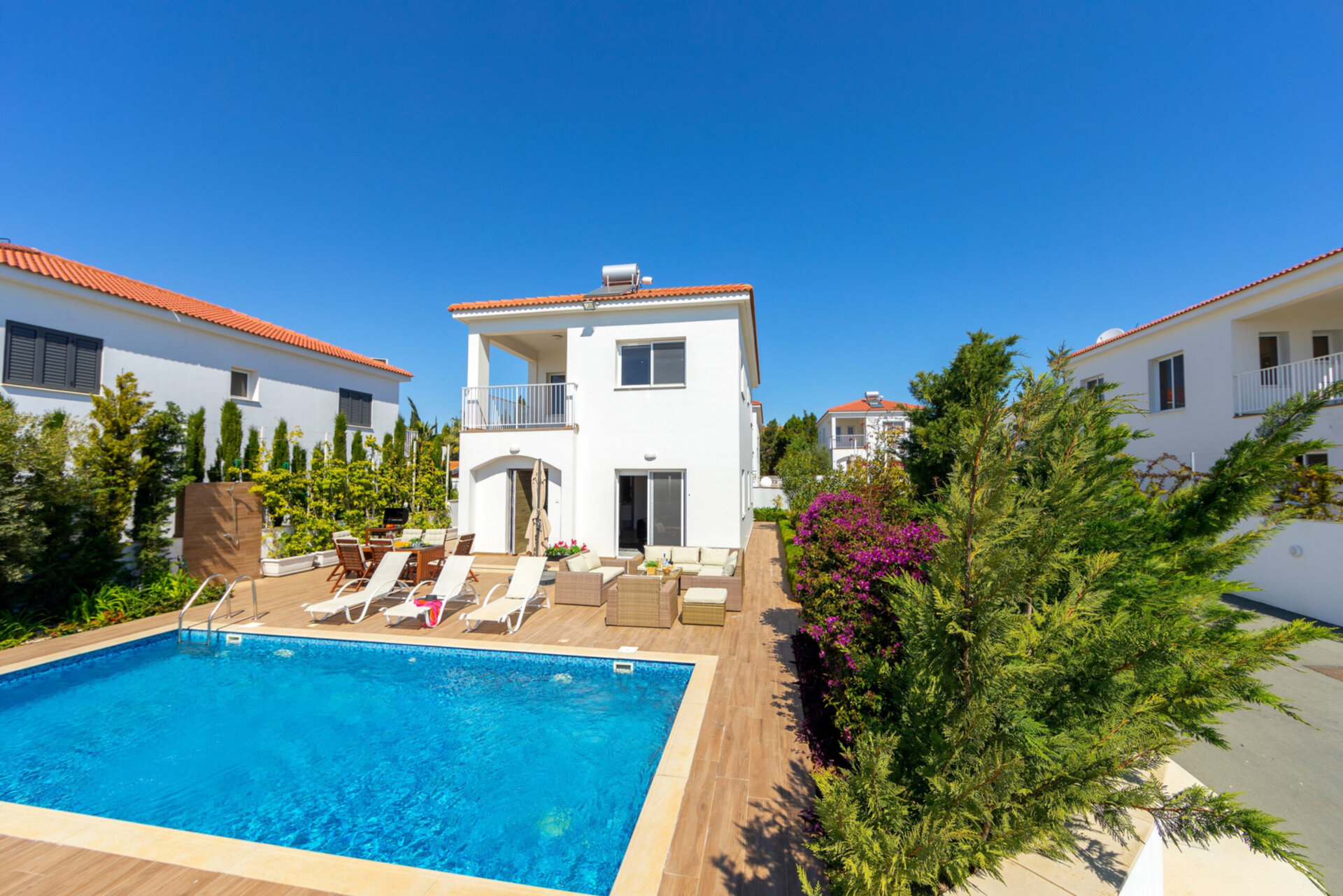 5-Sterne-Villa Napa Bay Panorama – Modernes Refugium mit Meerblick