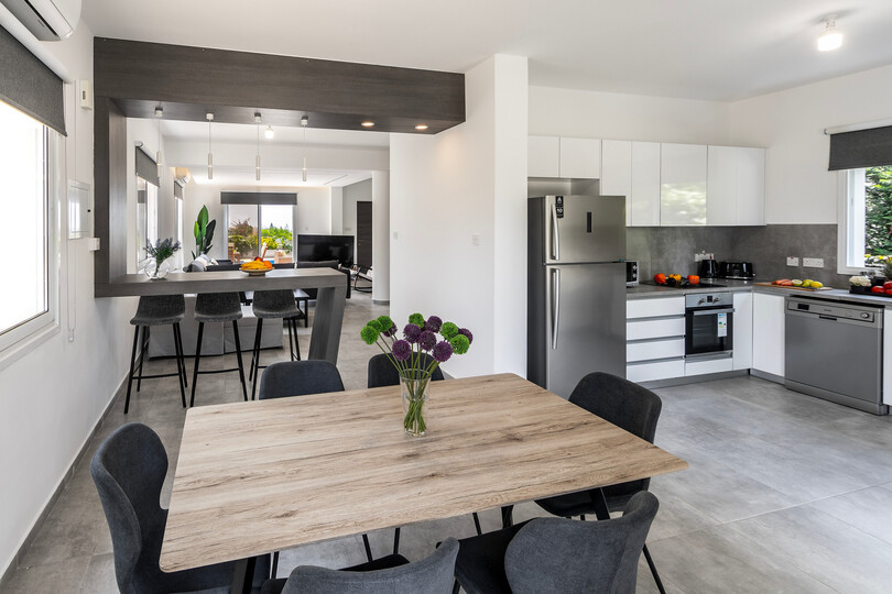5-Sterne-Villa Napa Bay Vista – Modernes Refugium mit Meerblick