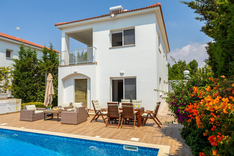 5-Sterne-Villa Napa Bay Vista – Modernes Refugium mit Meerblick