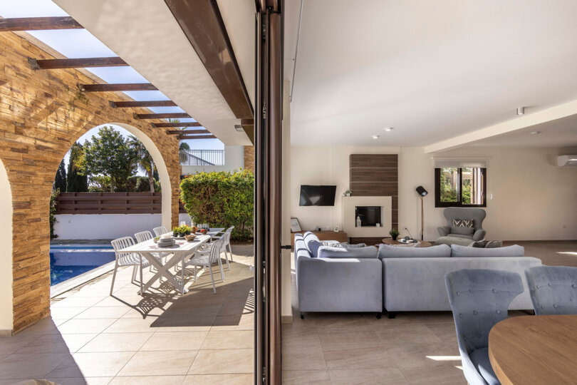 5-Sterne-Villa Ayia Napa Ionion Seafront – Luxuriöser Strandurlaub