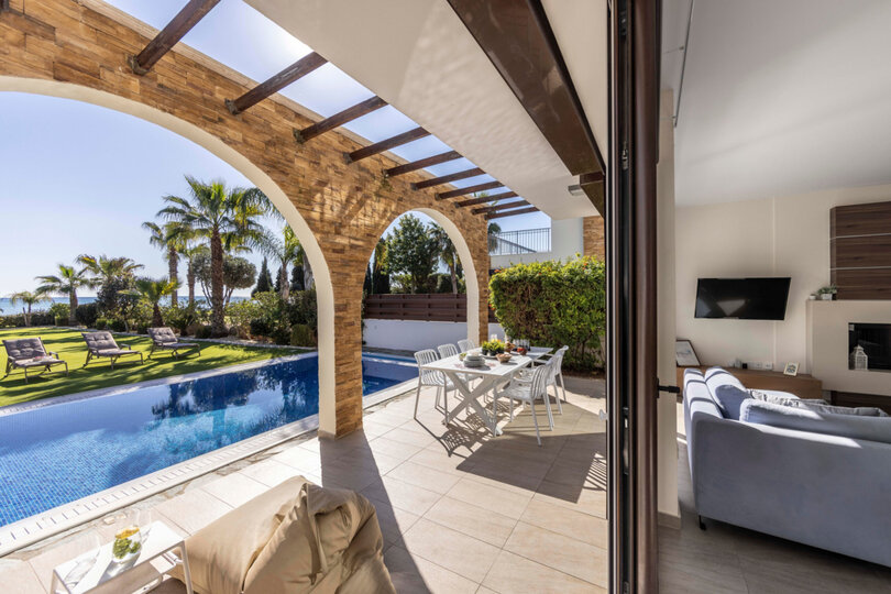 5-Sterne-Villa Ayia Napa Ionion Seafront – Luxuriöser Strandurlaub