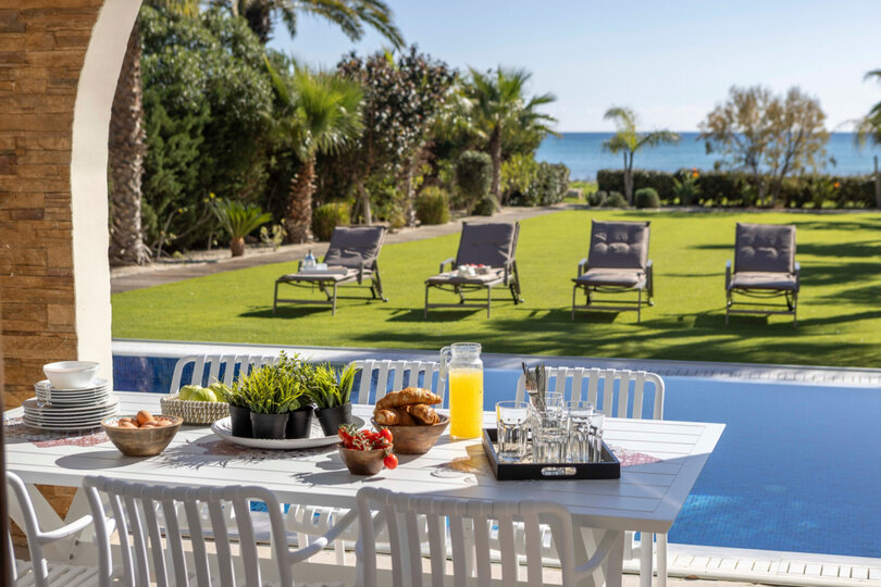 5-Sterne-Villa Ayia Napa Ionion Seafront – Luxuriöser Strandurlaub
