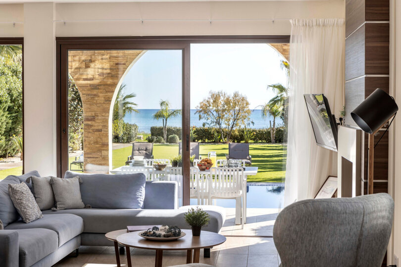 5-Sterne-Villa Ayia Napa Ionion Seafront – Luxuriöser Strandurlaub