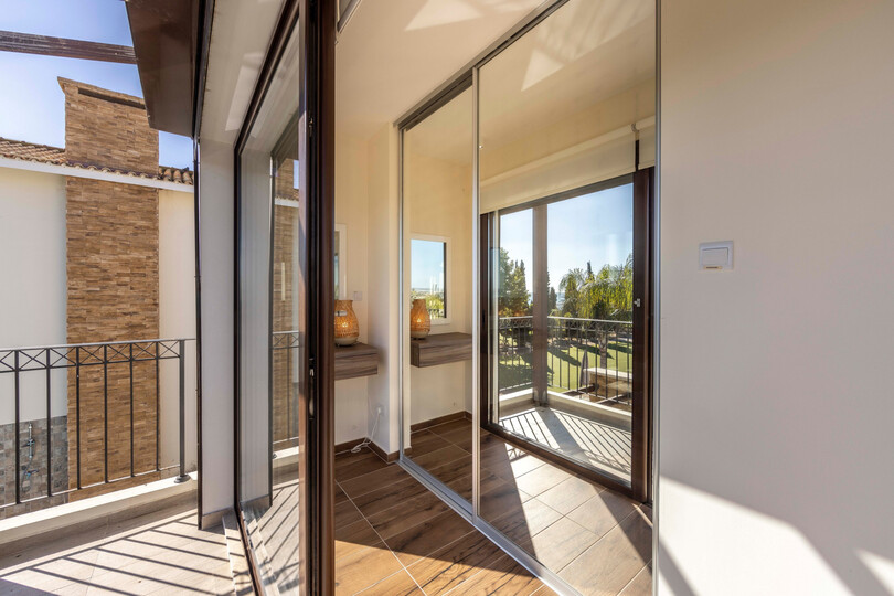 5-Sterne-Villa Ayia Napa Ionion Seafront – Luxuriöser Strandurlaub