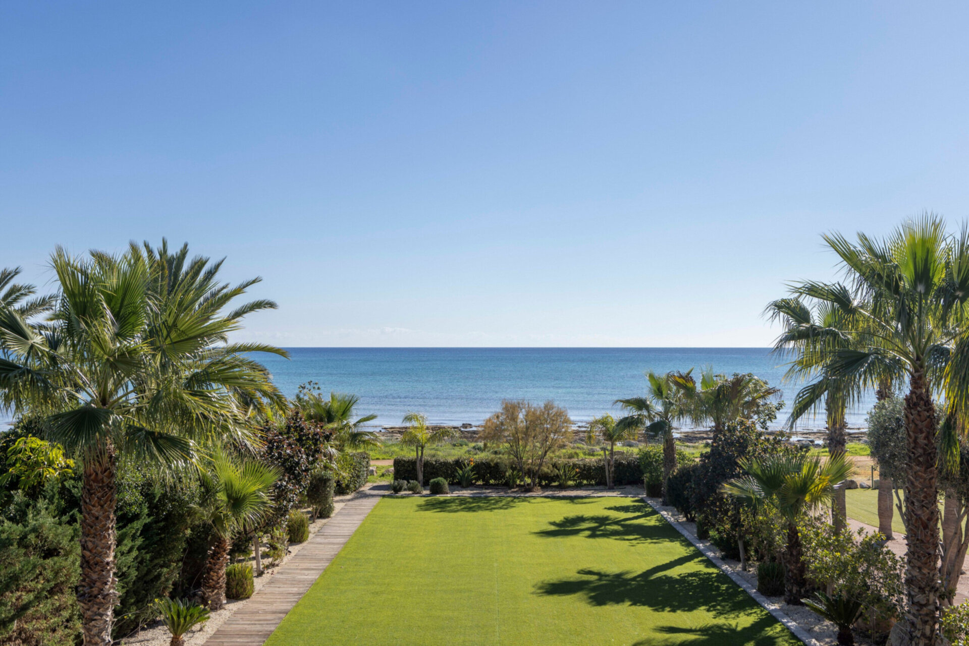 5-Sterne-Villa Ayia Napa Ionion Seafront – Luxuriöser Strandurlaub
