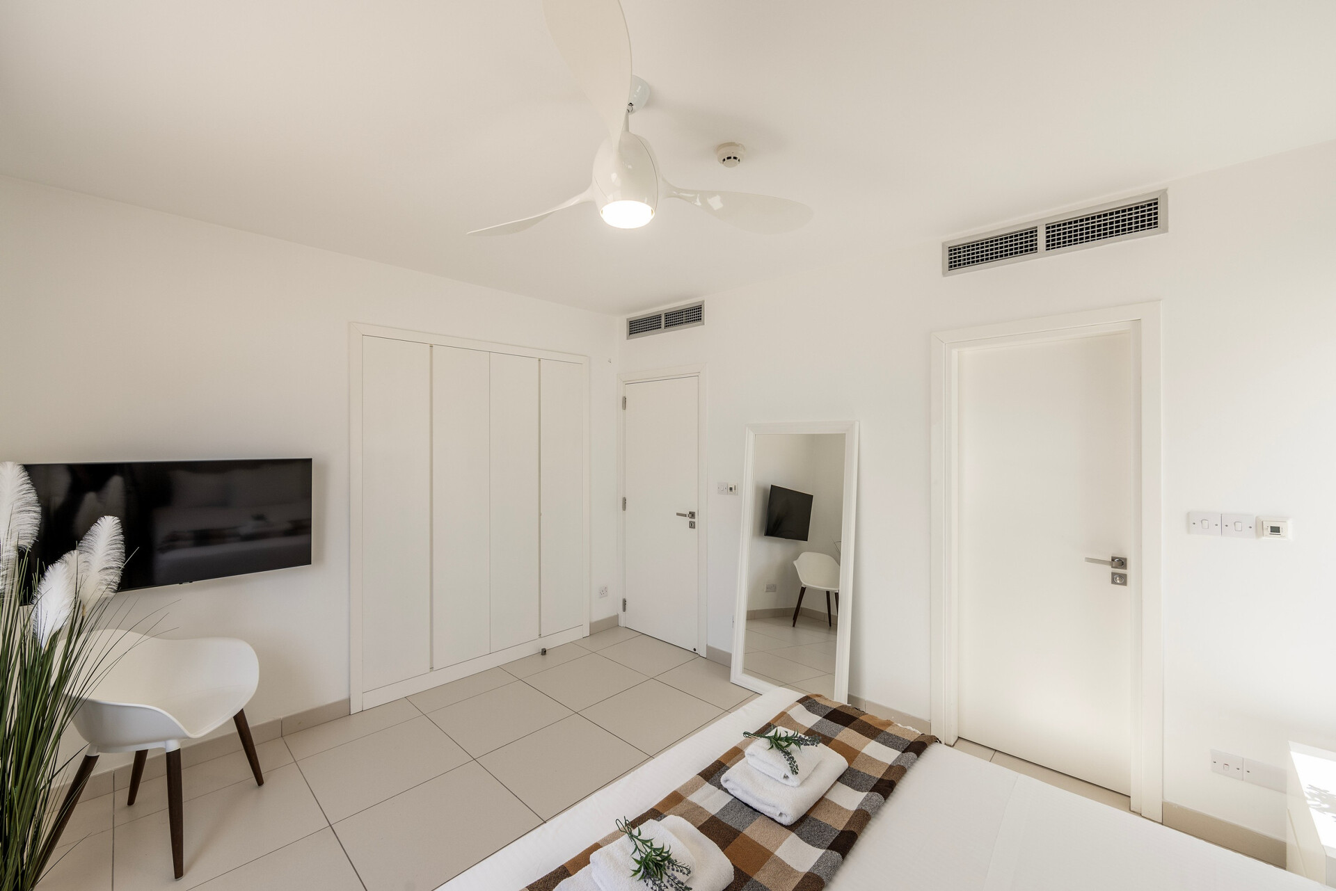 5-Sterne-Villa Sirina Paradise Seafront – Exklusives Strandrefugium