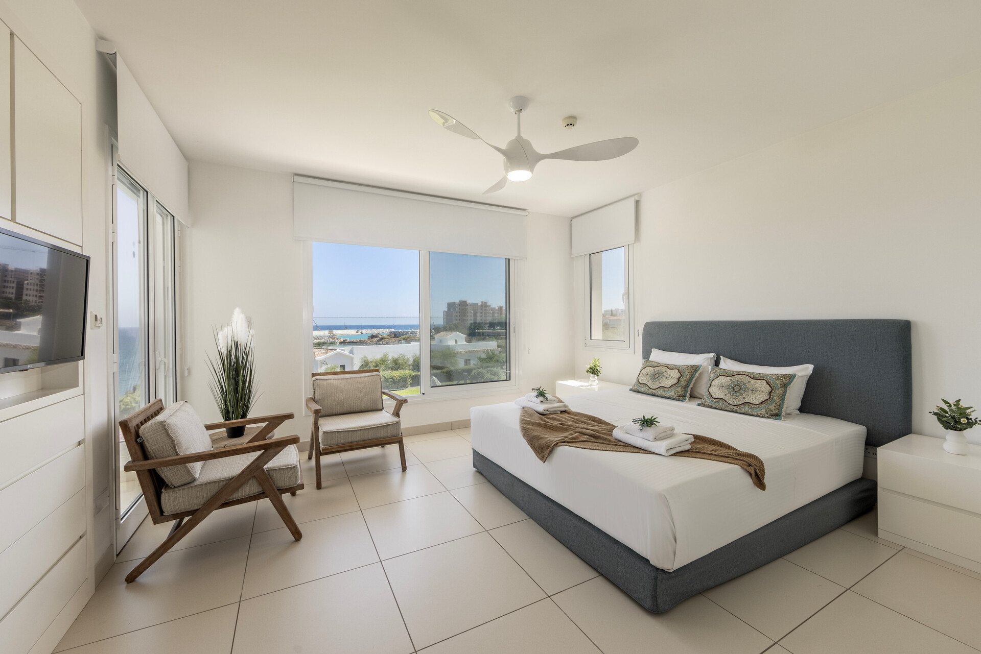 5-Sterne-Villa Sirina Paradise Seafront – Exklusives Strandrefugium
