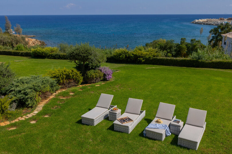 5-Sterne-Villa Sirina Paradise Seafront – Exklusives Strandrefugium