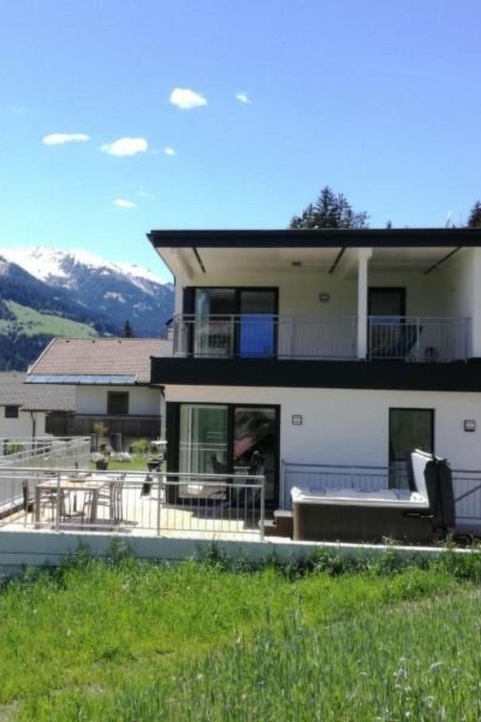 Ferienhaus mit 2 Schlafzimmern und Bergblick in Lienz, 4 Schlafplätze, 1284