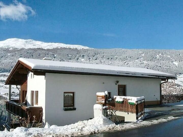 Ferienwohnung mit 2 Schlafzimmern und Bergblick in Imst, für 5 Personen, 1286