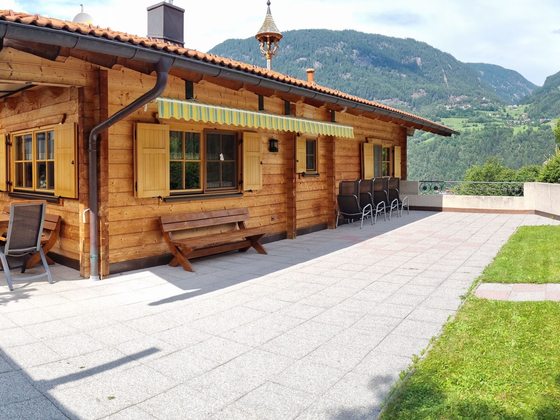 Ferienhaus mit 4 Schlafzimmern und privatem Pool in Imst, für 8 Personen, 1287