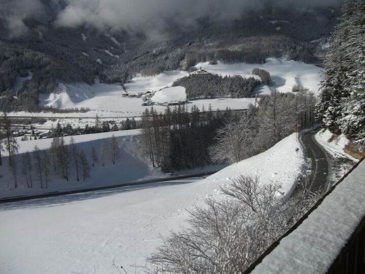 Wunderschönes Haus mit 4 Schlafzimmern in Innsbruck-Land, bietet Platz für 10 Personen, 1299