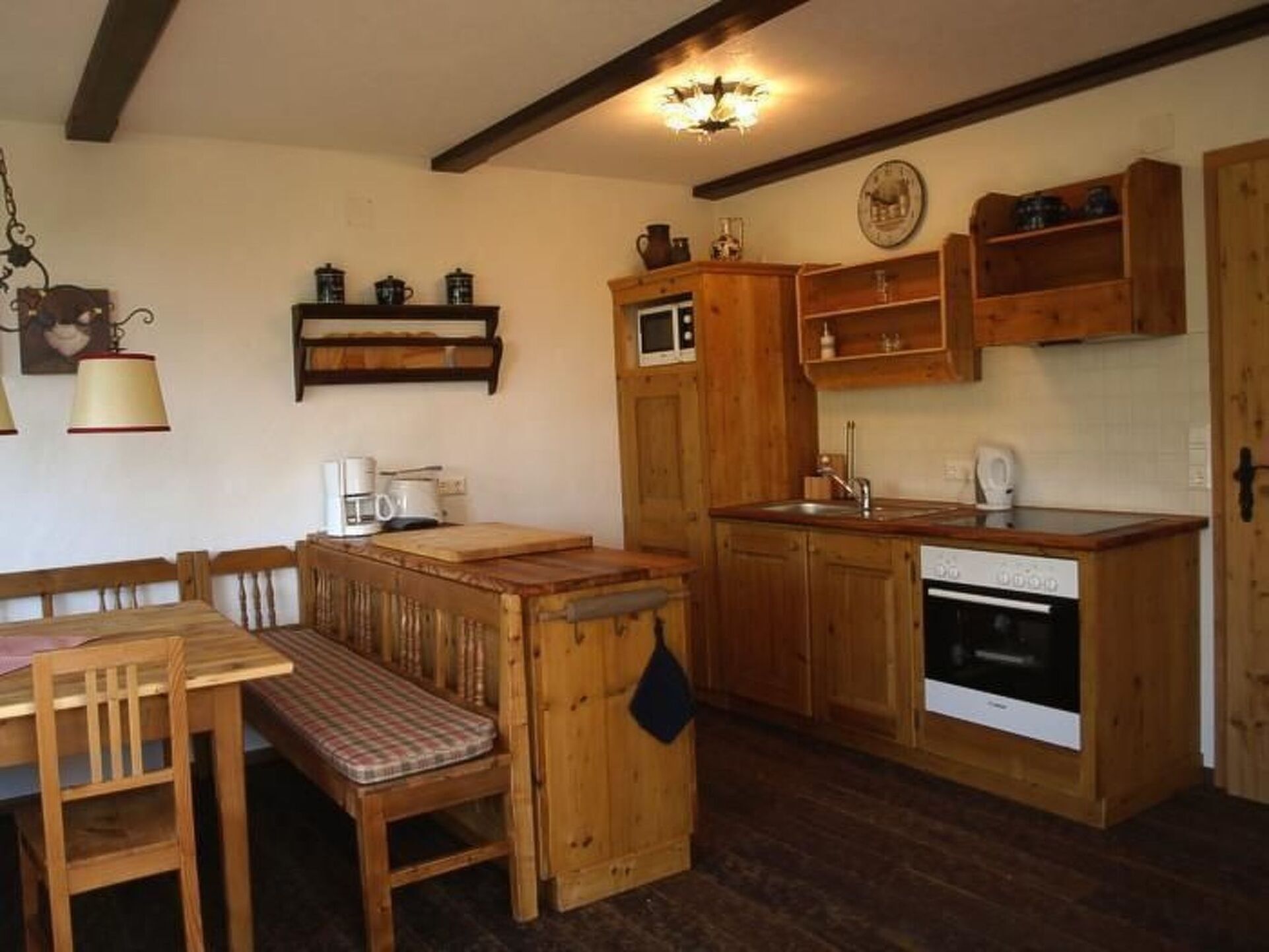 Kitchen / Dining Room