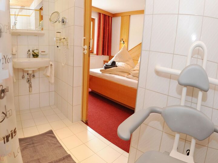 Geräumige 2-Zimmer-Wohnung in Landeck, für 5 Personen, 1301