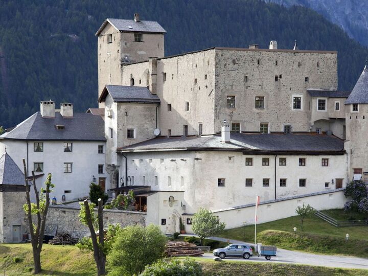 Wunderschöne 2-Zimmer-Wohnung in Landeck, für 4 Personen, 1305, Nauders, Austria