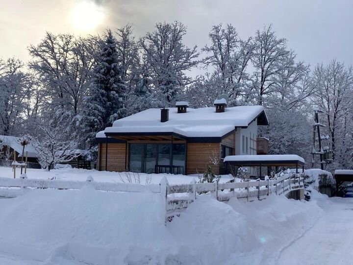 4-Bed House in Villach-Land, Sleeps 10, 1092