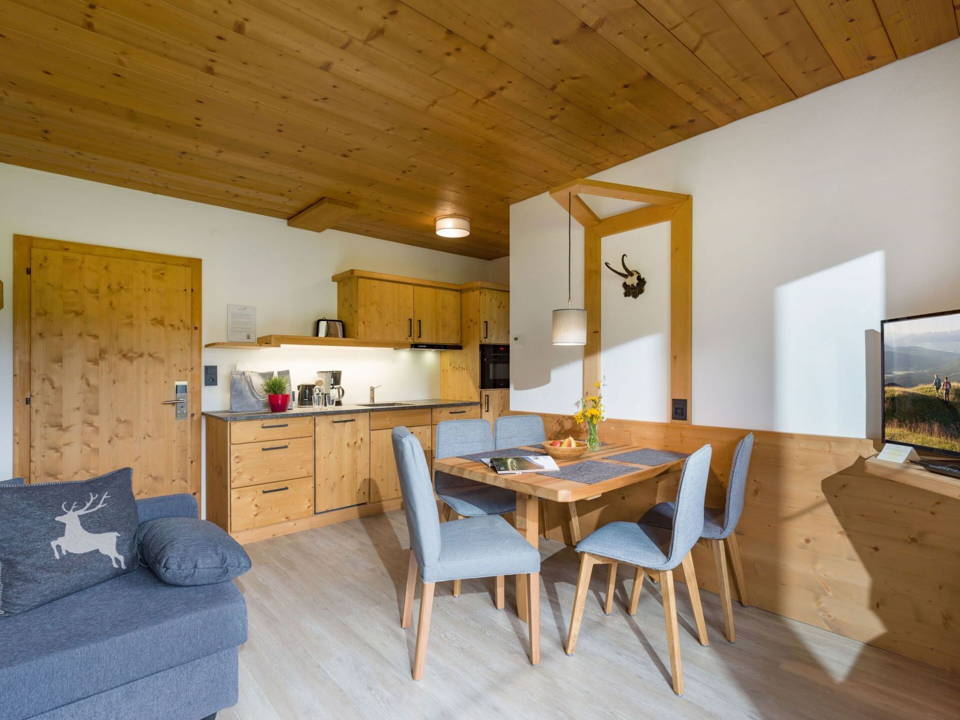 Ferienwohnung mit einem Schlafzimmer in Innsbruck-Land, für 3 Personen, 1335