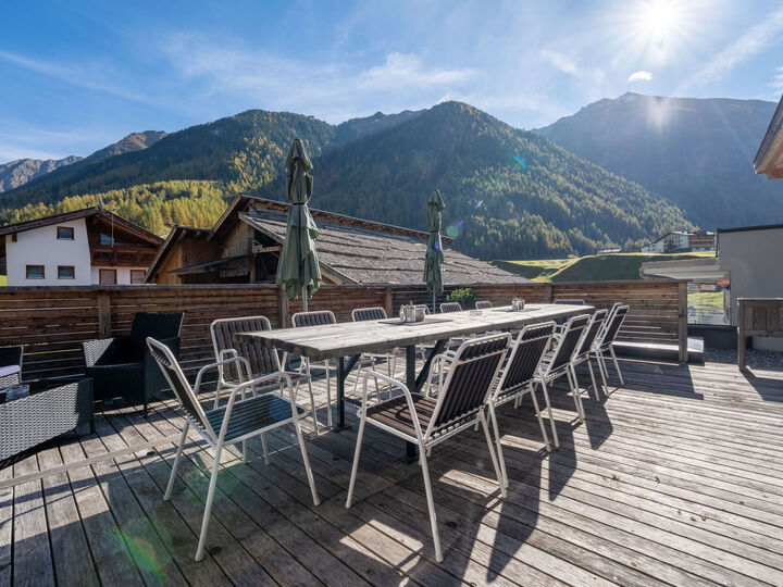 Ferienhaus mit 8 Schlafzimmern und Bergblick in Imst, bietet Platz für 24 Personen, 1391, Niederthai, Austria