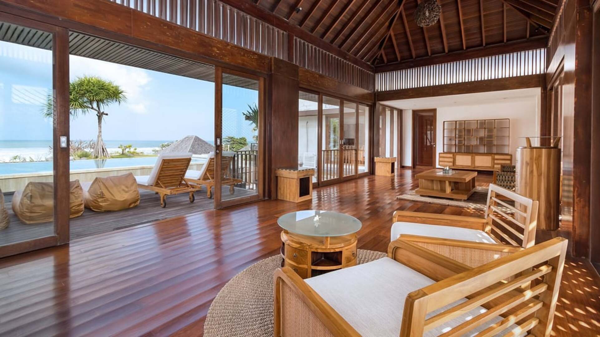5 Star The Chand’s Estate – Exclusive Beachfront Collection