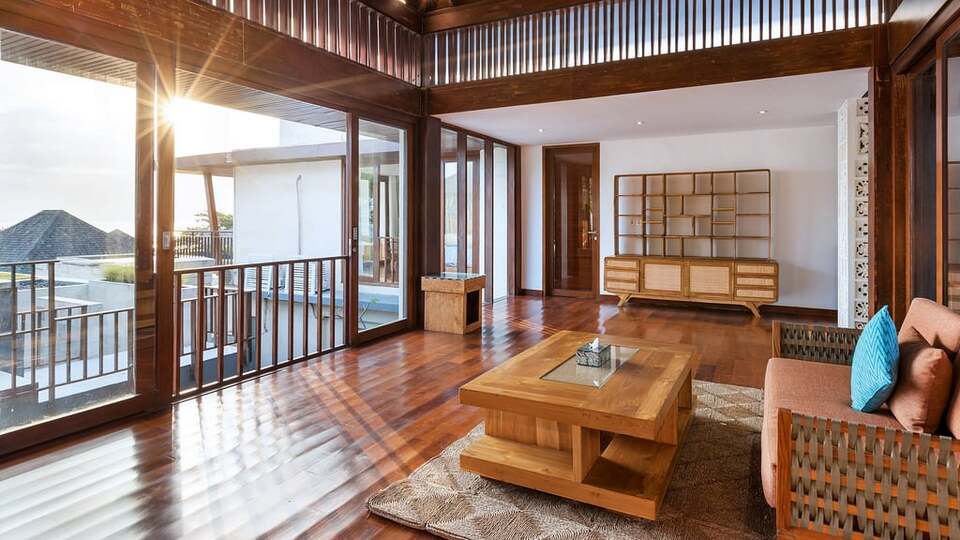 5 Star The Chand’s Estate – Exclusive Beachfront Collection