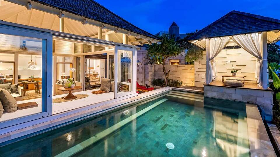 5 Star The Chand’s Estate – Exclusive Beachfront Collection