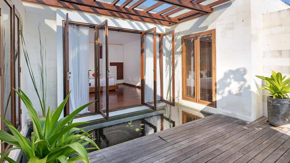 5 Star The Chand’s Estate – Exclusive Beachfront Collection