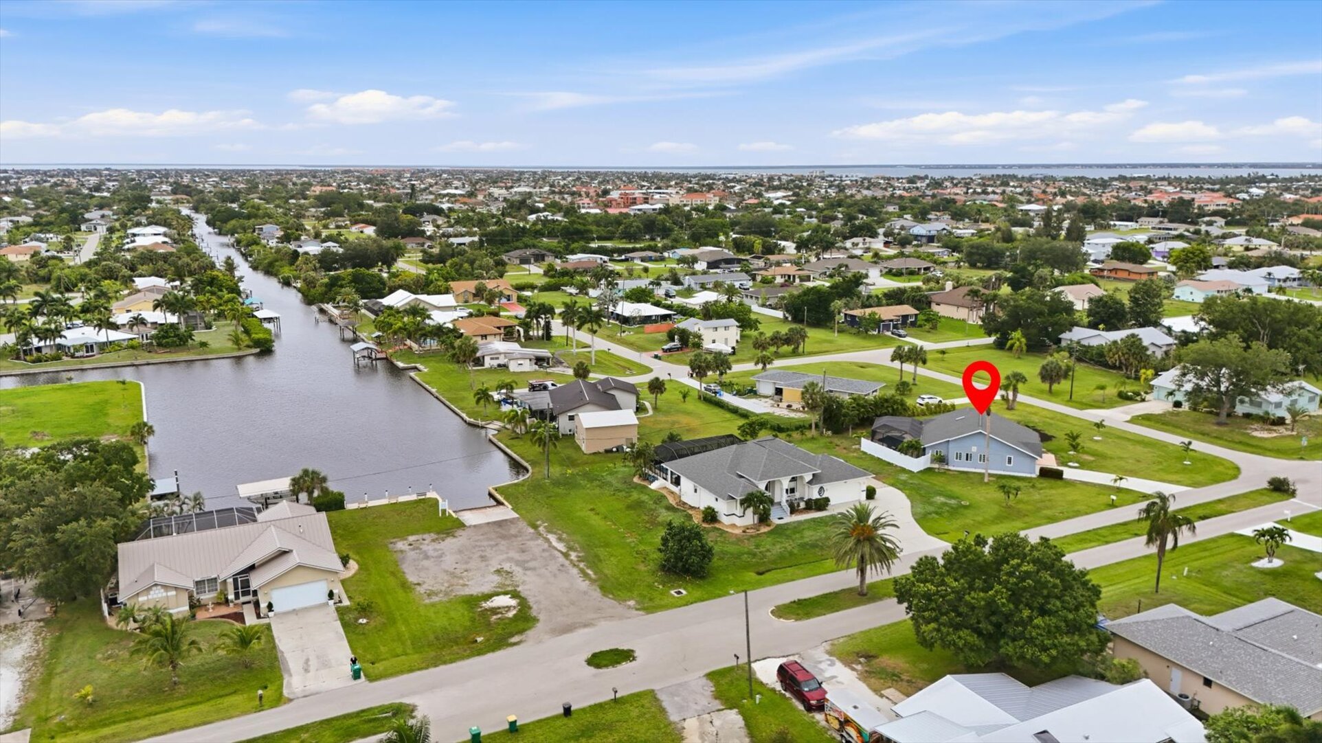 Cozy 3 bedroom, 2 bathroom home with private pool in Punta Gorda