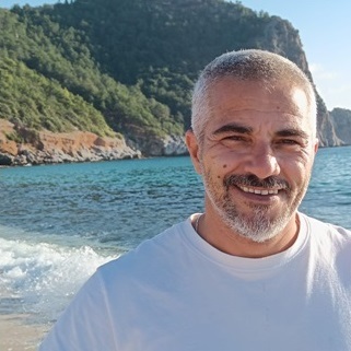 Emrah Guñes